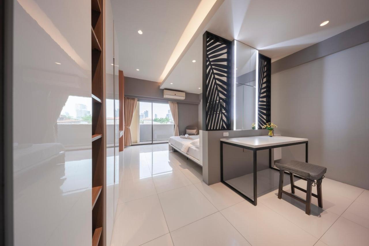 At 115 Hotel By Rompo Bangkok Exterior photo