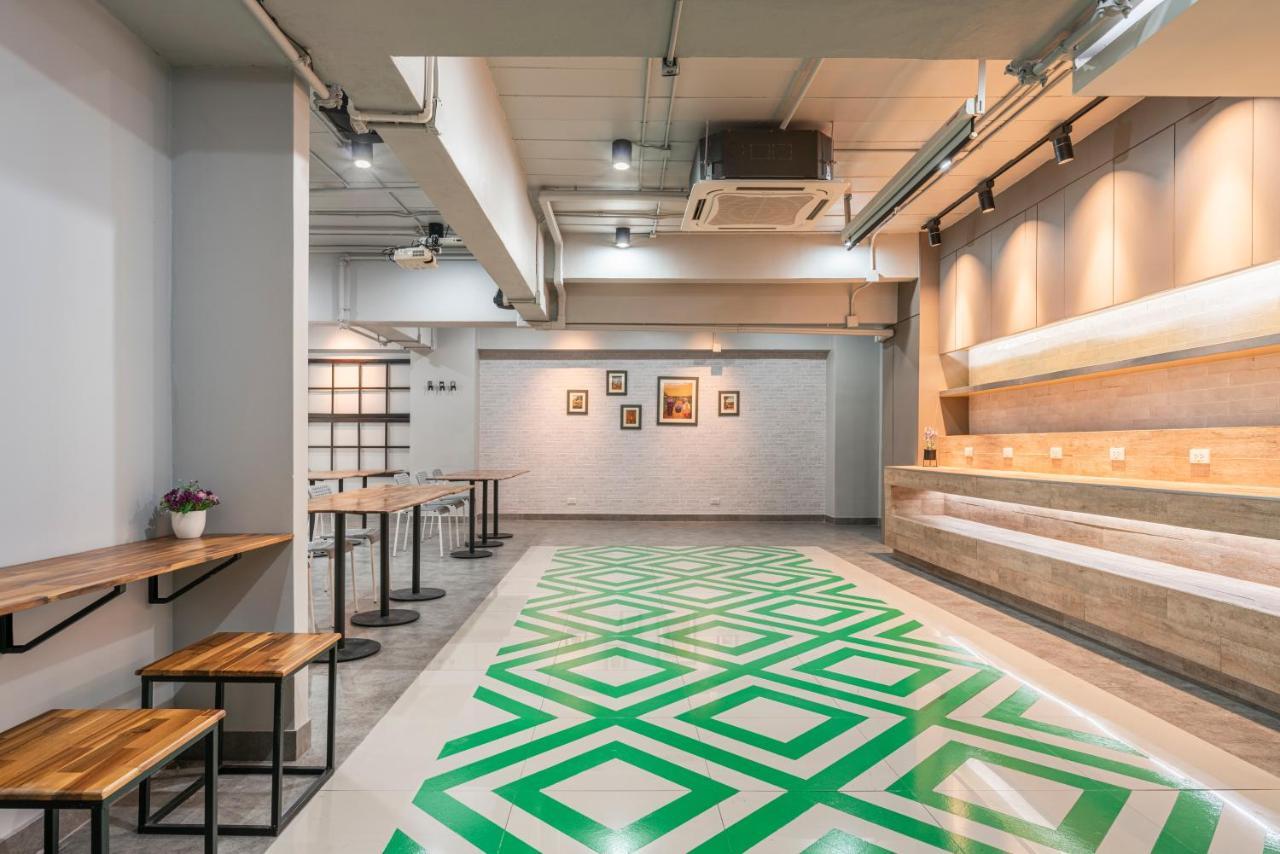 At 115 Hotel By Rompo Bangkok Exterior photo