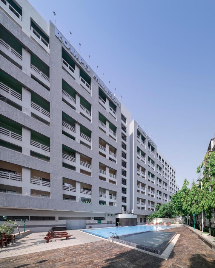 At 115 Hotel By Rompo Bangkok Exterior photo
