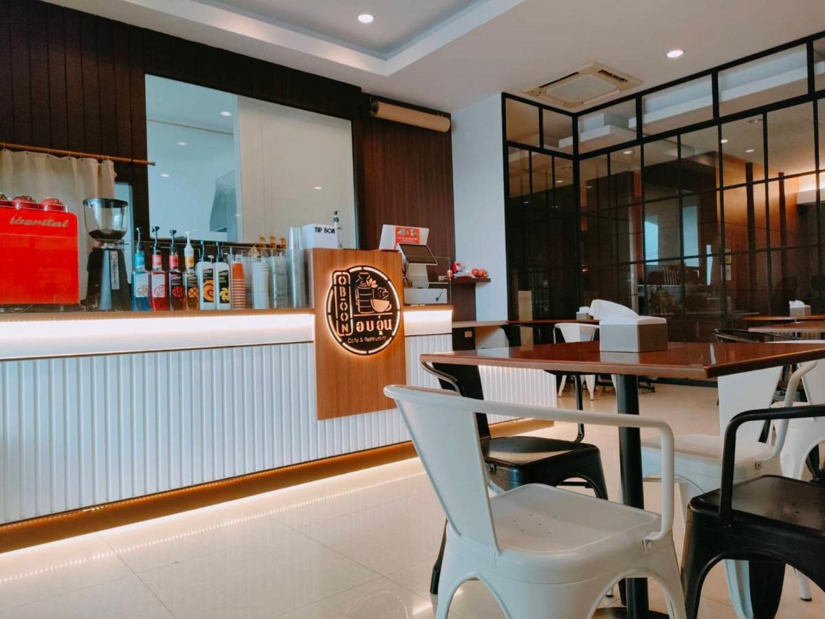 At 115 Hotel By Rompo Bangkok Exterior photo