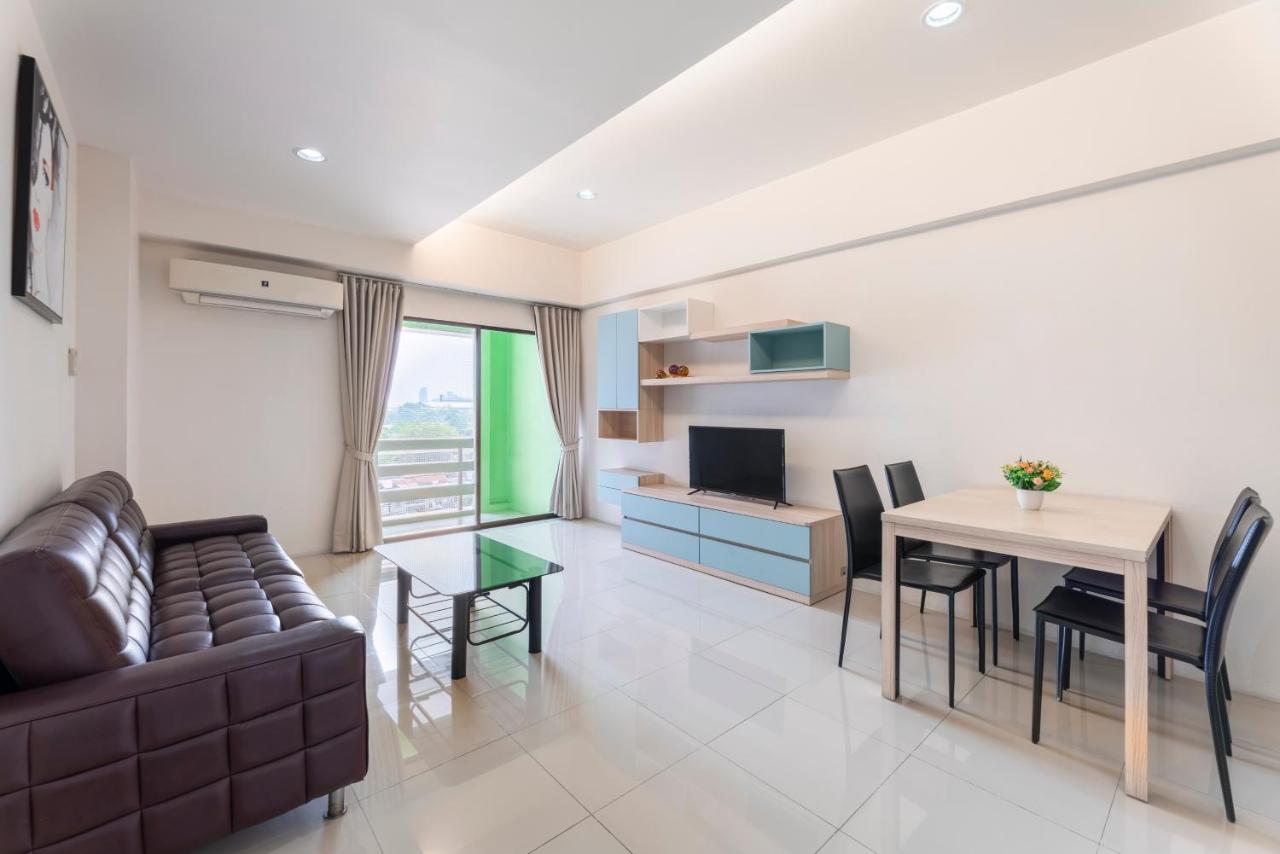 At 115 Hotel By Rompo Bangkok Exterior photo